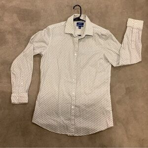 Apt. 9 Hexagonal Pattern Shirt in black and White and blue